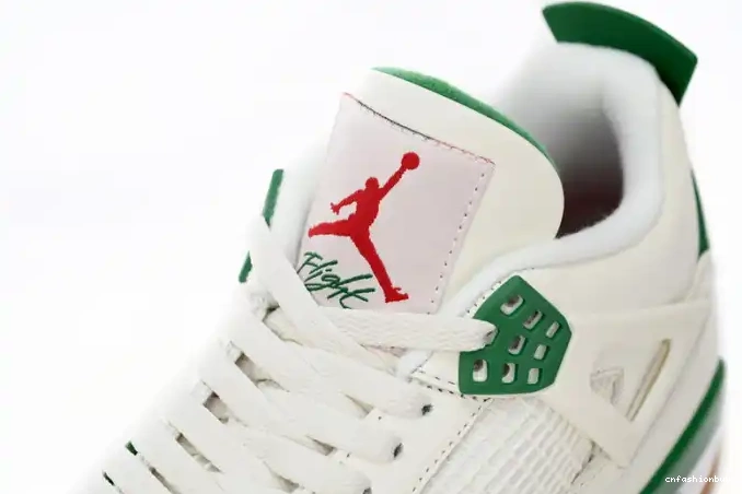 Green DR5415-103 Jordan Pine Retro SB 4 0507